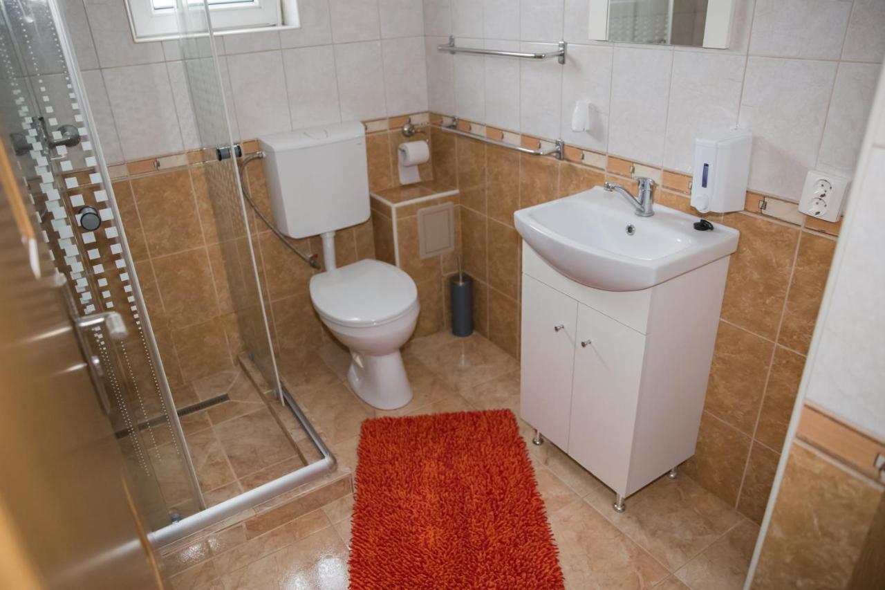 Appartement Apartament Beta à Bistriţa Extérieur photo