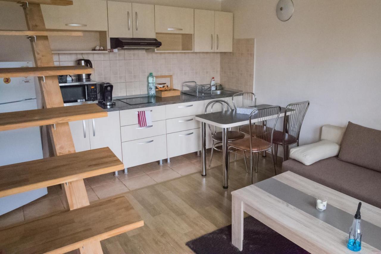 Appartement Apartament Beta à Bistriţa Extérieur photo