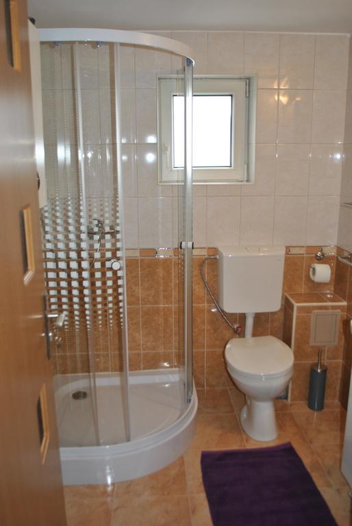 Appartement Apartament Beta à Bistriţa Extérieur photo